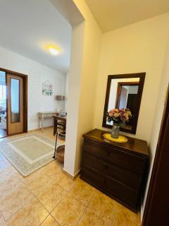 APARTMENTS LUKA 1 - Petrovac na Moru - 0