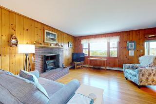 Lobster Tail Cottage - Castine - 1
