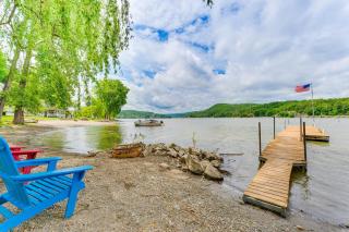 Waterfront Home on Lake Champlain with Dock and Kayaks - Orwell - 9