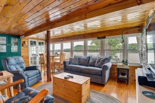 Waterfront Home on Lake Champlain with Dock and Kayaks - Orwell - 8