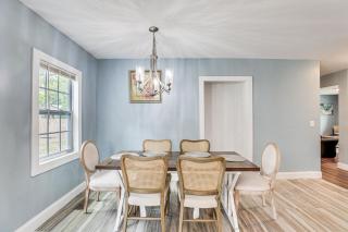 Walterboro House w/ Office Near Wildlife Center - 3