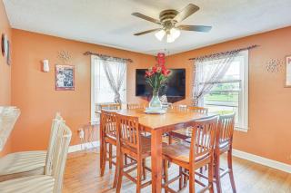 Bring Your Pet and Visit Springfield Westfield Home - 5