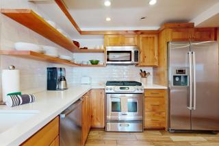 Spectacular Lakeview Cabin - Kings Beach - 1