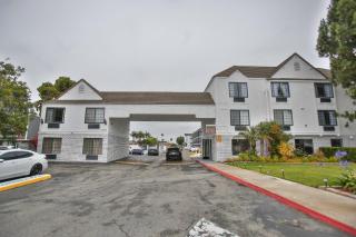 Best Western Surf City - Huntington Beach - 6