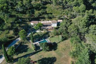 Villa au calme dans le Luberon avec piscine - Cheval-Blanc - 0