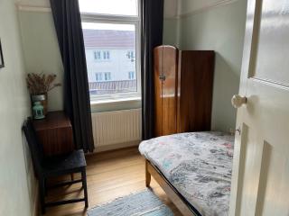 Nifty two bed flat nere park and city - 5