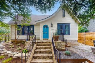 Maison Du Soleil - Austin - 0
