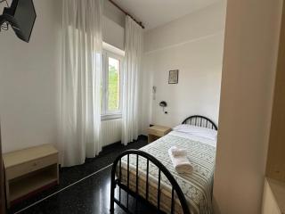 Hotel La Pineta - Cogoleto - 1