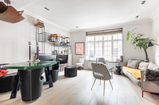 Architectural Triplex House in Heart of Chelsea - 0