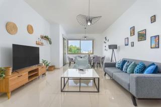 1 Bedroom Apartment - Batroun - 1