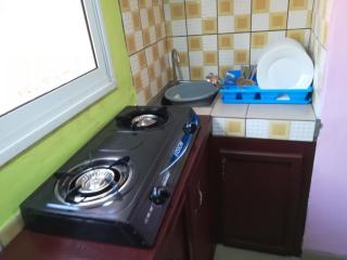 Studio meublé Yaoundé Centre ville - 7