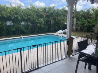 Villa Carpe Diem - Piscine - 9 pers - 4 Chambres - 9
