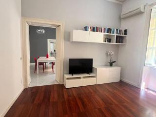 Casetta Centrale di Bibi a Piazza Amedeo - Napels - 8