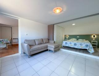 Charmant rez-de-villa avec piscine et terrasse - Plan-de-la-Tour - 3