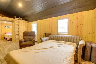 Montezuma Cabin Rental with Fire Pit and Grill Access! - 3