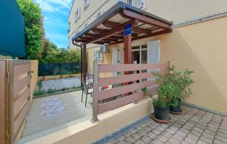 Nice Apartment In Medulin With Wifi - Medulin - 2