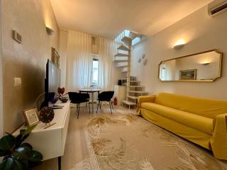 ROOFTOP-MarinaCentro-Unique-Beach-Fun-Smart-LoveApt-Train-Park - Rimini - 9