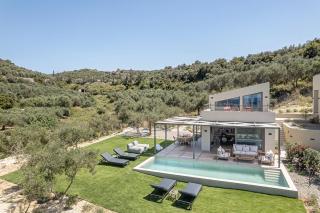 Seaview villa with pool in nature next to Platanias - 3
