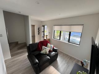 3BR Auckland Holiday Home near Outlet shops and Costco - Auckland - 8