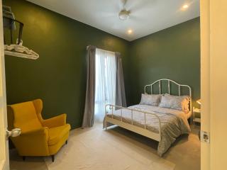 Rumah Burong - A home in a lush paddy field - 1