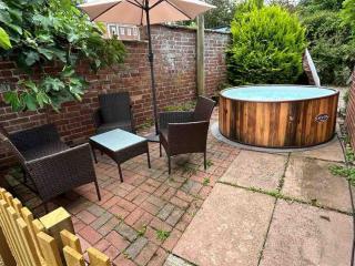 Brambles, Ebford, Devon - 1