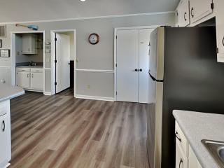 Bungalow by the Sea - Surf City - 3