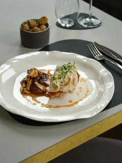 Hotel-Restaurant Beim Schlass - 6