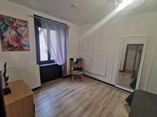 Bel Appartement pour 1 à 9 personnes - Ambert - 4