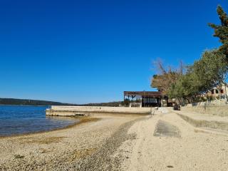 Family friendly seaside apartments Krusevo, Novigrad - 23302 - Obrovac - 8