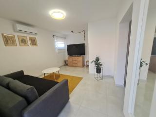 Family friendly seaside apartments Krusevo, Novigrad - 23302 - Obrovac - 4