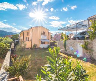 Apartments and rooms with parking space Baska, Krk - 23309 - Baška - 0