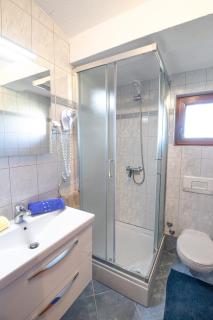 Apartments and rooms with parking space Baska, Krk - 23309 - Baška - 4