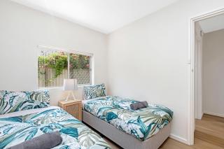 4 Cute Cunningham Close To Subiaco - Sleeps 4 - Perth - 4