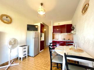 Studio cabine avec vue mer, 30m de la plage, parking. Wi-Fi et linge en option. - FR-1-338-542 - Sète - 2