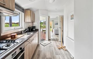 Beautiful Home In Süsel With Kitchen - Süsel - 4