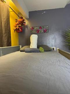 Auberge PVT Hostel - 3