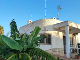 Casa con piscina privada cerca del mar, WiFi gratis, aire opcional, mascotas bienvenidas, playa cercana - ES-184-64 - Deltebre - 6