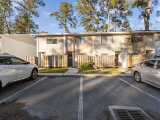 Sleek condo explore on wheels - Gainesville - 9