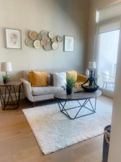 Serenity In The City 1104 - 1