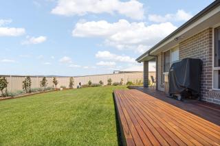 Brilliant Brennan - Modern 4 Bed 2 Bath Home - Bathurst - 1