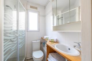 1 Bedroom apartment ideally located only 1 minute to the metro in Montmartre neighbourhood - Parijs - 7