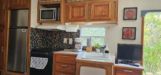 Homey Fifth Wheel Haven - 7