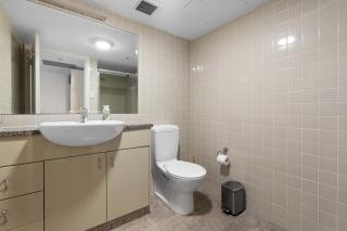 Wharf Loft - Sidney - 1
