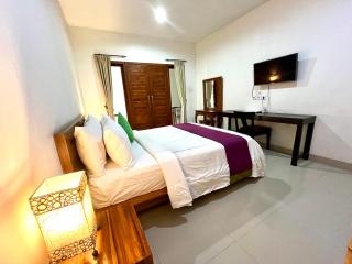 Pererenan Nengah Guesthouse Canggu - 8