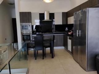 Luxury Apartment with Terrace - Birzebbuga Centre - Birżebbuġa - 3
