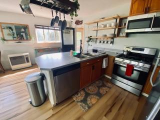 Fairview Getaway - 7