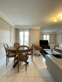 Spacious Marie apt - 1