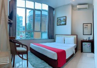 Nu Hotel - 18 Bui Vien Walkstreet - Ho Chi Minh - 0