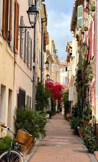 Les Petits Volets 3 appartements au choix - Antibes - 0