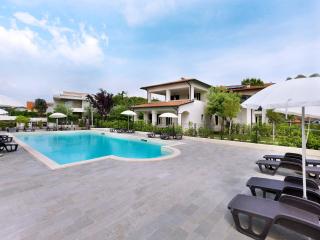 RESIDENCE FIORE ROSSO - Sirmione - 1
